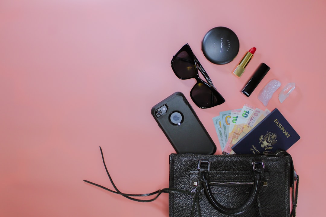 Discover the Best Travel Gadgets for Frequent Flyers